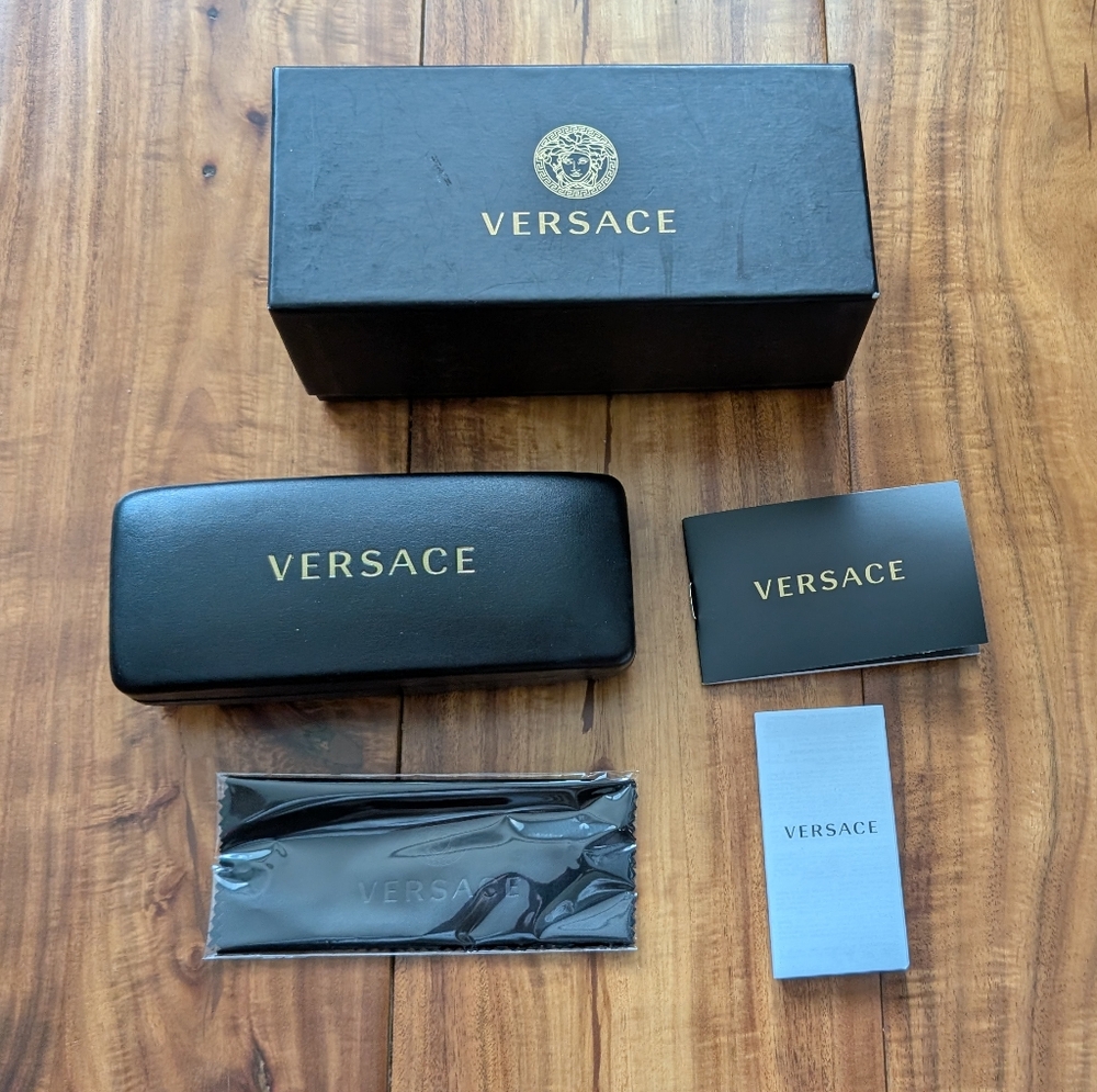Versace Glass Case Logo Box, Lens Cloth + Booklet No Glasses Included New ❤️